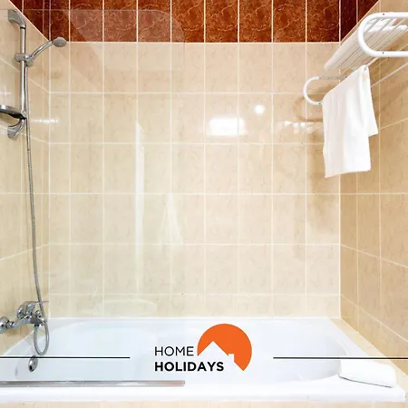 #208 Families Only - Tranquility House By Holidays