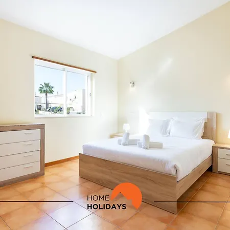 #208 Families Only - Tranquility House By Holidays * Albufeira